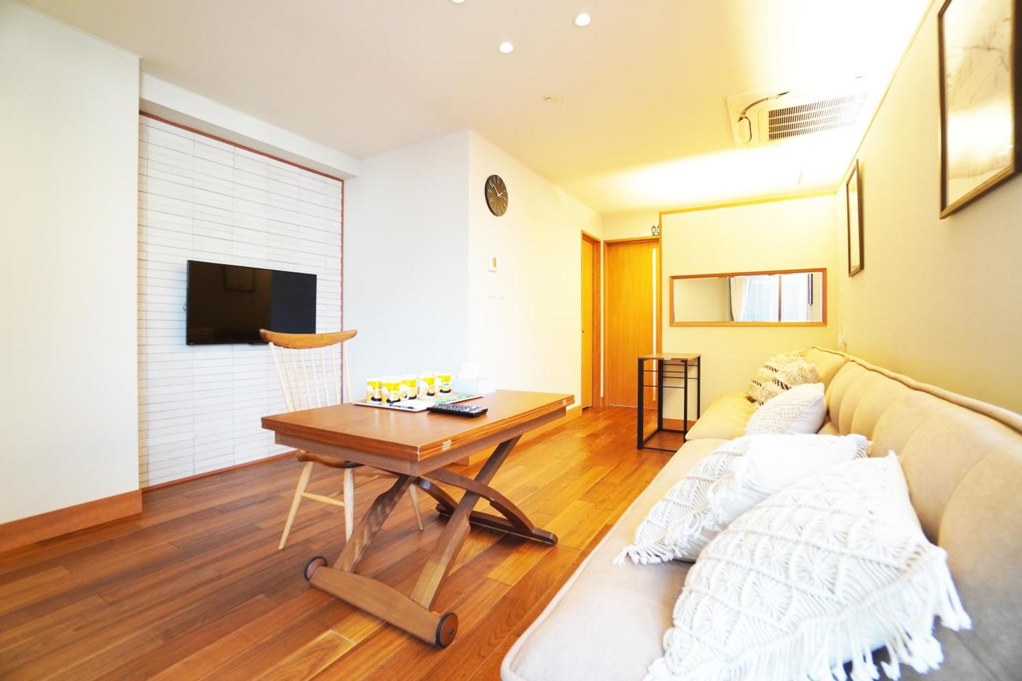 Tsurigane Building Apartment Osaka Bagian luar foto