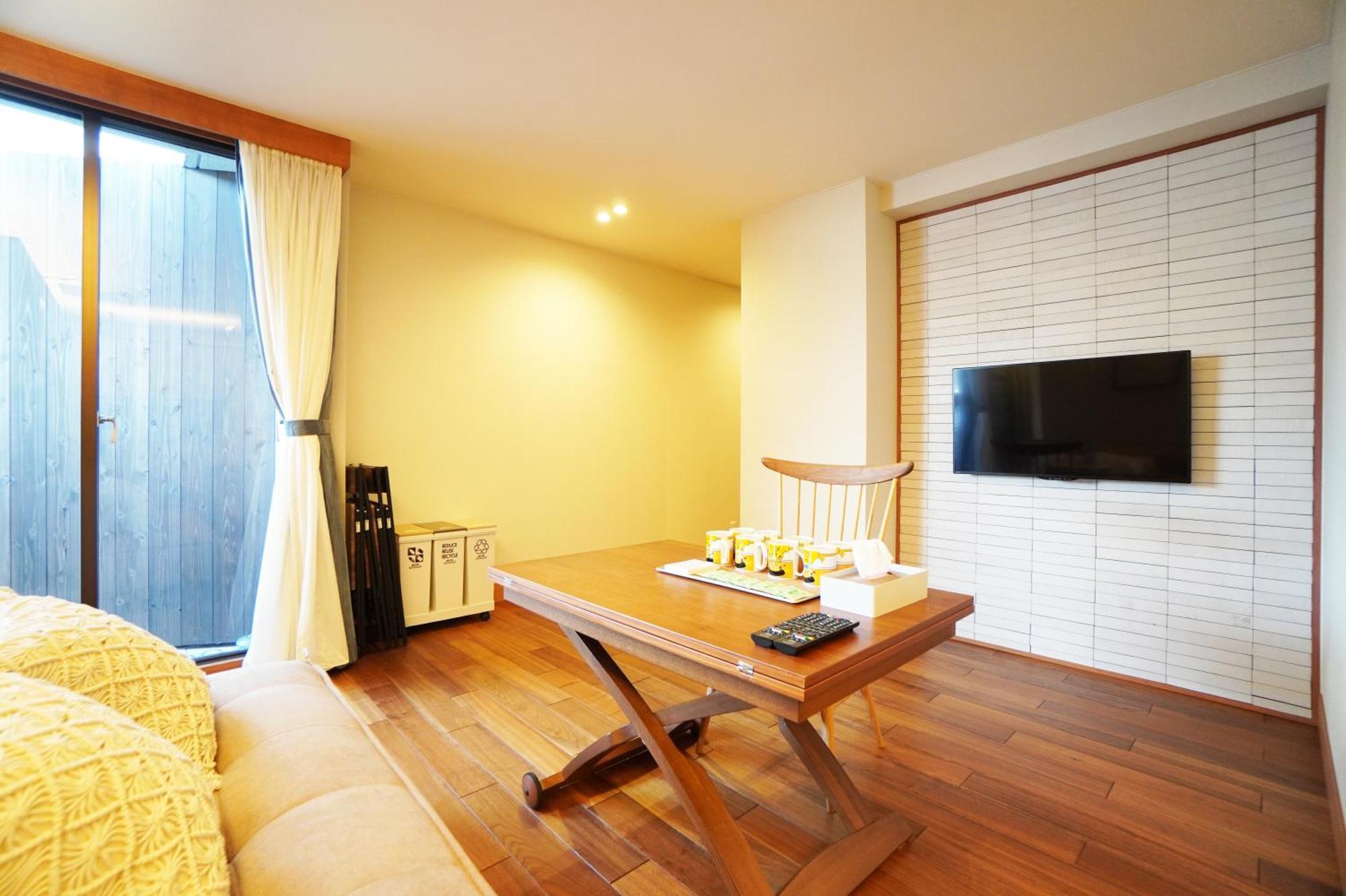 Tsurigane Building Apartment Osaka Bagian luar foto